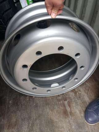 Диски колесные стальные SRW 22.5x9.00 ET175