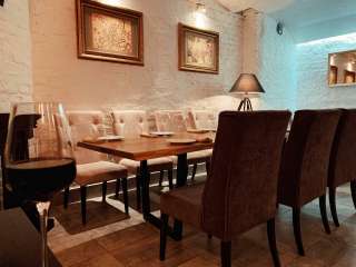 Ресторан в центре Москвы. Выручка 2,5 млн/руб