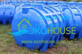 Пластиковые емкости прямоугольные для воды с краном