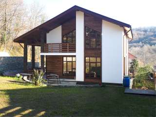 Коттедж в стиле "шале" в тихом уютном месте Сочи