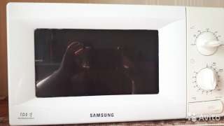 Микроволновая печь SAMSUNG-M1712NR
