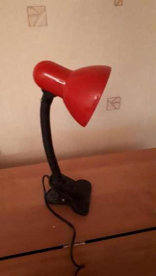 Лампа настольная