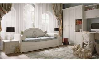 Кровать с мягкой спинкой «Адель» тип 1 с 2-мя подушками-валиками (Крем)