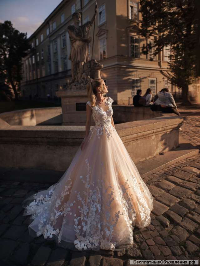 Cвадебное платье Emer от Nava Bride