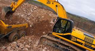 JCB JS-200 JS-220 JS-240 JS-330 Редуктор хода бу