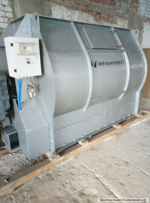 Смеситель комбикорма БСК-2