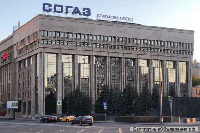 БЦ Уланский. Сдается рабочее место в офисе.