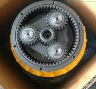 Поворотный редуктор без гидромотора Komatsu PC220-7