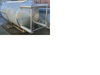 Емкости нержавеющие, объем — 5 куб.м., новые, вертикального исполнения