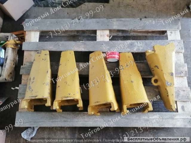 Коронка ковша 5611560, Liebherr R974C