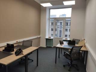 БЦ Уланский. Аренда офиса 505 на 3 сотрудников.