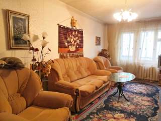 3-к.кв СМР ул. Темрюкская 2/5к, пл-59м. кух-18м. Хозяйка.