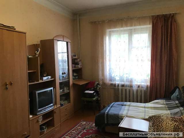 Свою квартиру-гостинку в Симферополе + доля в центре Симферополя