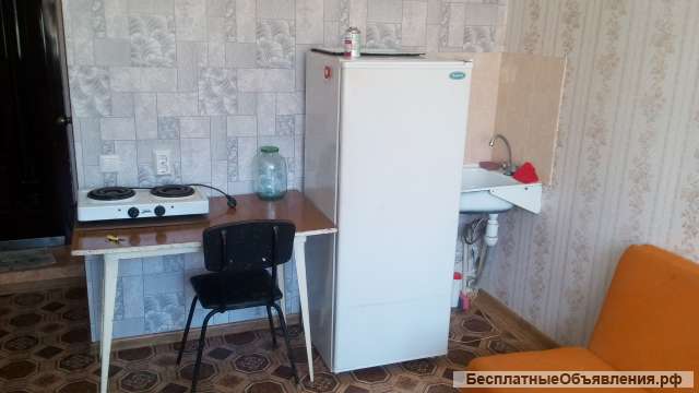 Сдам студию с ванной и мебелью