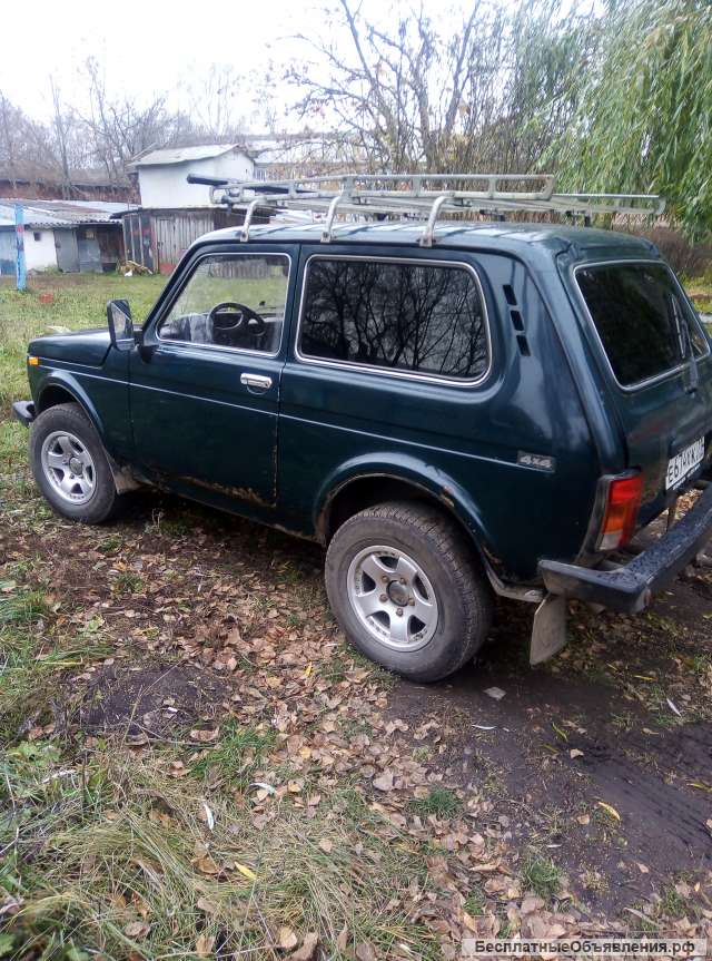 Стоит без дела. Водительскоге удостоверение не вернуть.