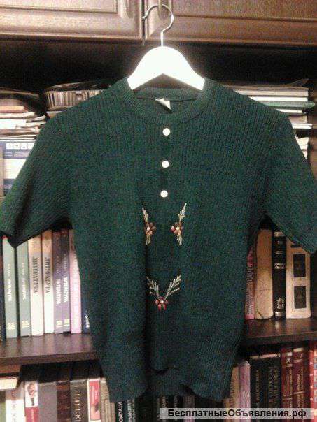 Свитер