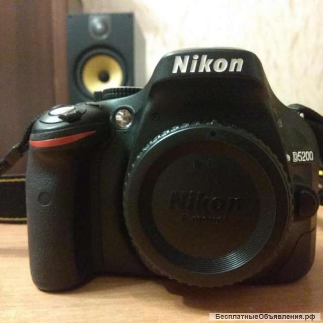Nikon d5200 body