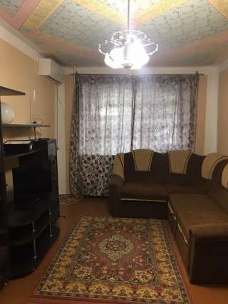 2-к квартира ул. Севастопольская