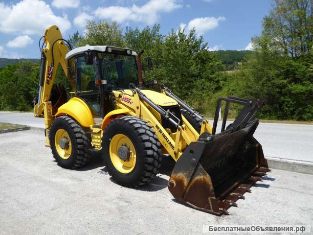 Машинист на экскаватор-погрузчик Нью-Холланд