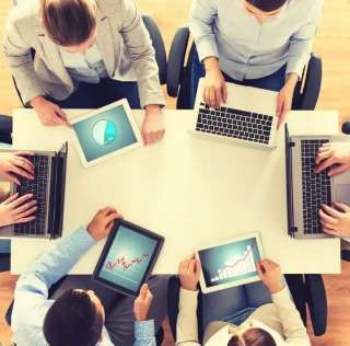 Ищем менеджера