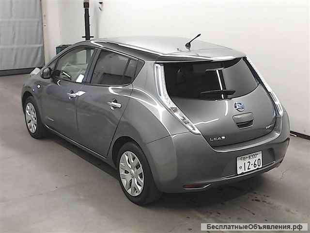 Электромобиль хэтчбек Nissan Leaf кузов AZE0 модификация X гв 2012
