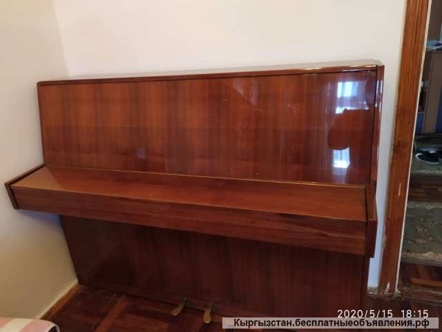 Пианино RONISCH Германия