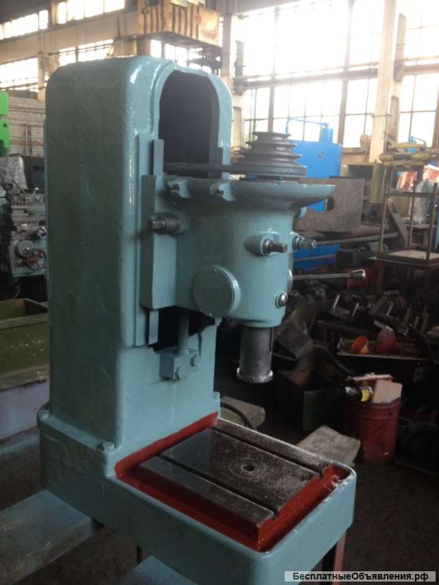 Настольный сверлильный станок КС