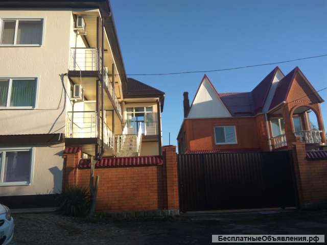 В СОЧИ Коттедж и Гостиница на 16 сотках