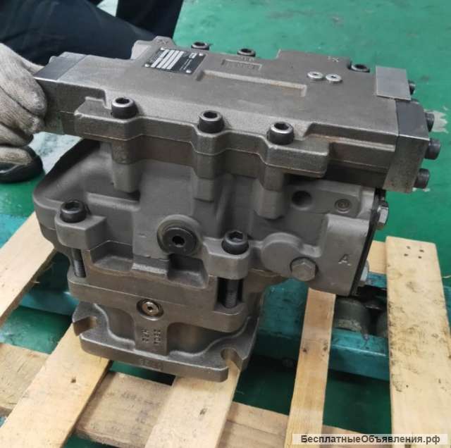 Гидромотор хода 332/J8787