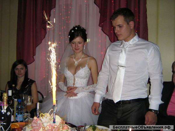 Платье свадебное