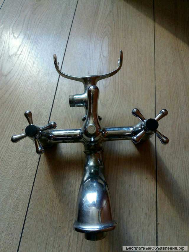 2 смесителя