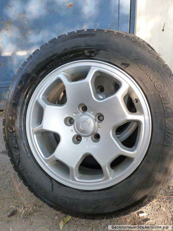 А/ш липучка 255х60х18 YOKOHAMA с дисками 18"