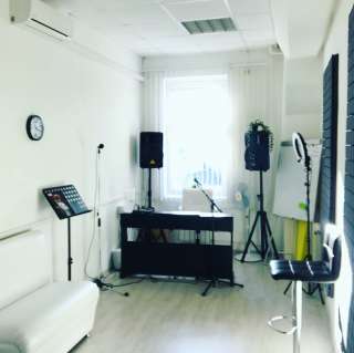 Уроки вокала