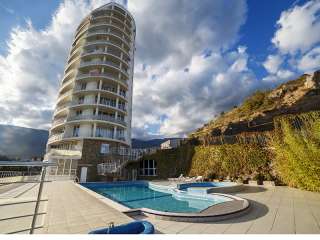 2 ком квартира в Ялте. Крым