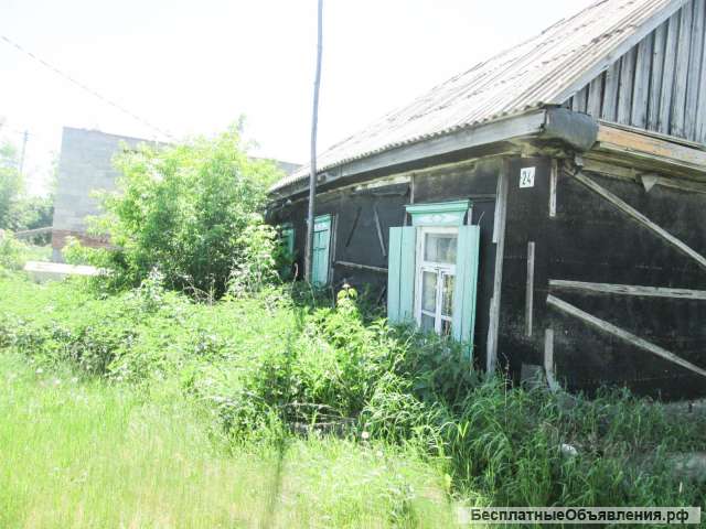 Деревянный дом с земельным участком по доступной цене в экологически чистом районе