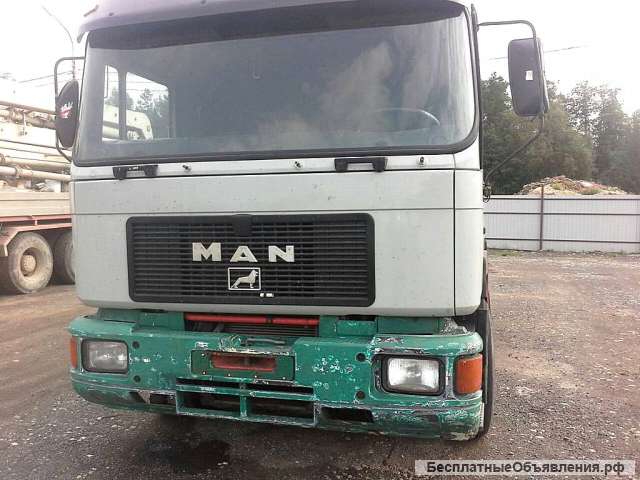 Тягач MAN 19502