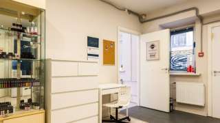 Студия красоты с прибылью 140 тыс. руб./мес, в центре города.