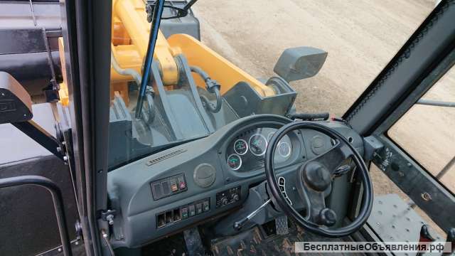 Фронтальный погрузчик Foton FL956F