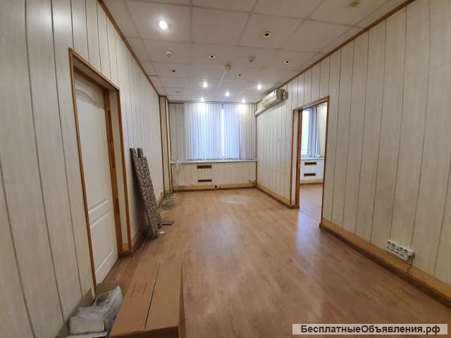 Офисное помещение на территории завода