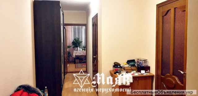 3.7.9 на Зеленой. Автономка. Ремонт. Квадратный холл.