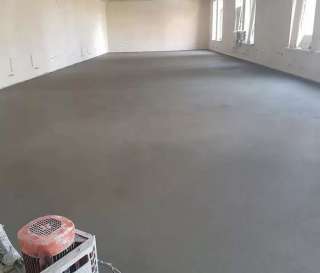 Полусухая механизированная стяжка пола