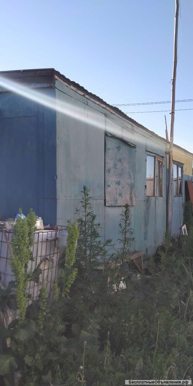 Бытовка-вагончик в хорошем состоянии