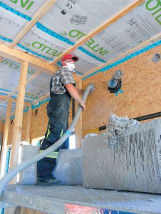 Утепление эковатой КубаньЭковата