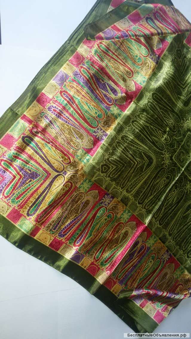 Платок размер 90 х 90 см полиэстер новый