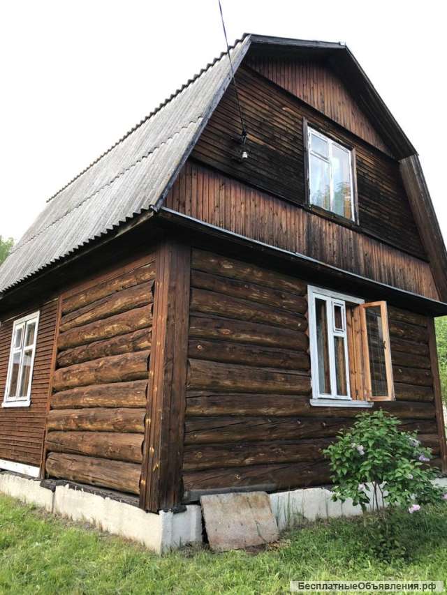 Отличная жилая дача. Рядом озёра, лес