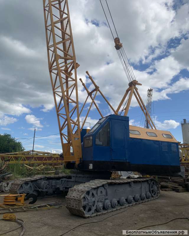Гусеничный кран мкг 25-01