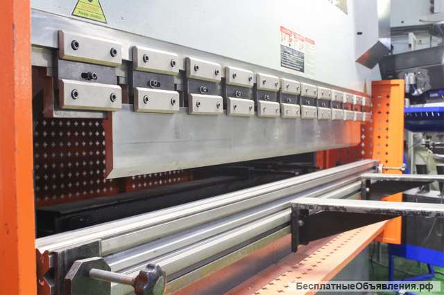 Станок листогибочный мастер HPJ 2580K