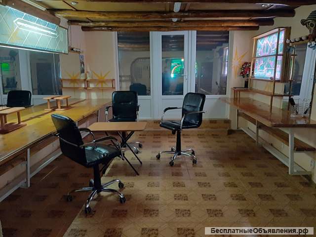 Требуется парикмахер универсал