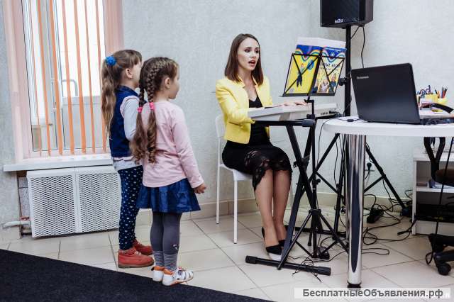 Педагог по вокалу
