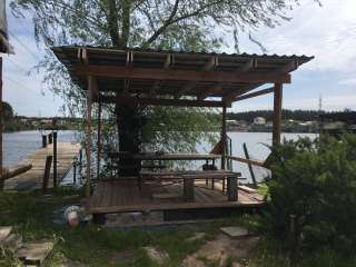 Сдам беседку на берегу озера